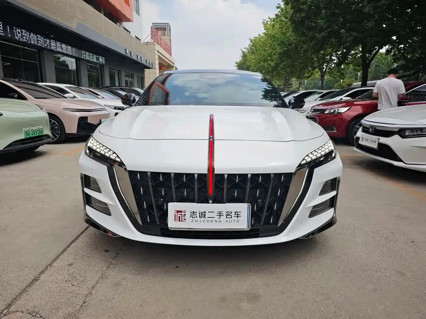 Hongqi H6 2024 2.0T Premium Edition — миниатюра 2