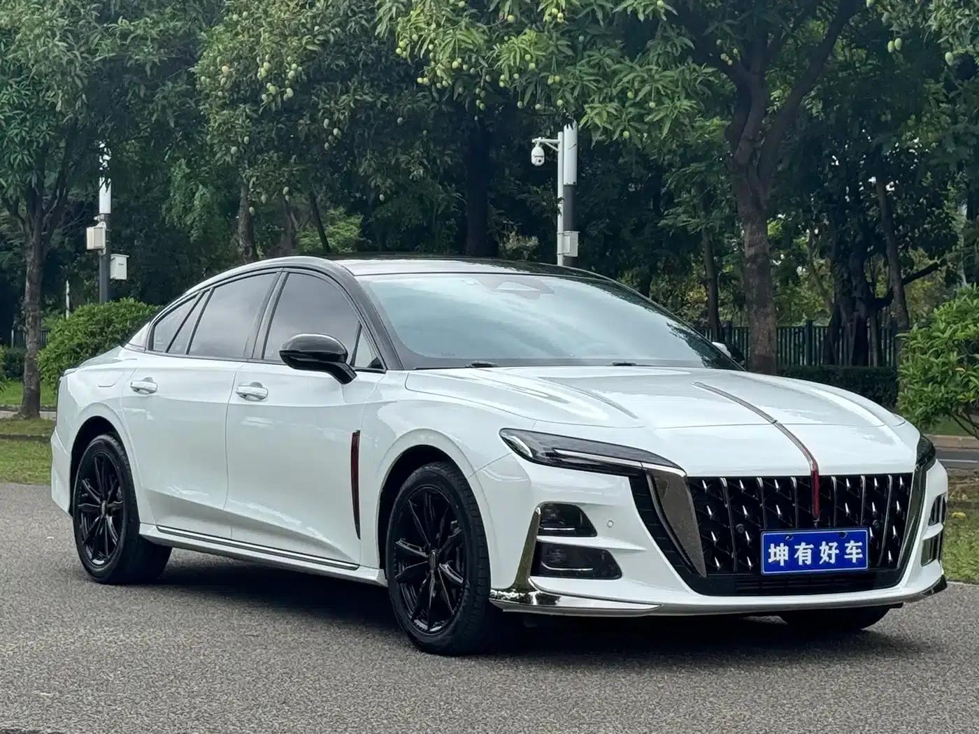 Hongqi H6 2023 2.0T Premium Edition — миниатюра 3