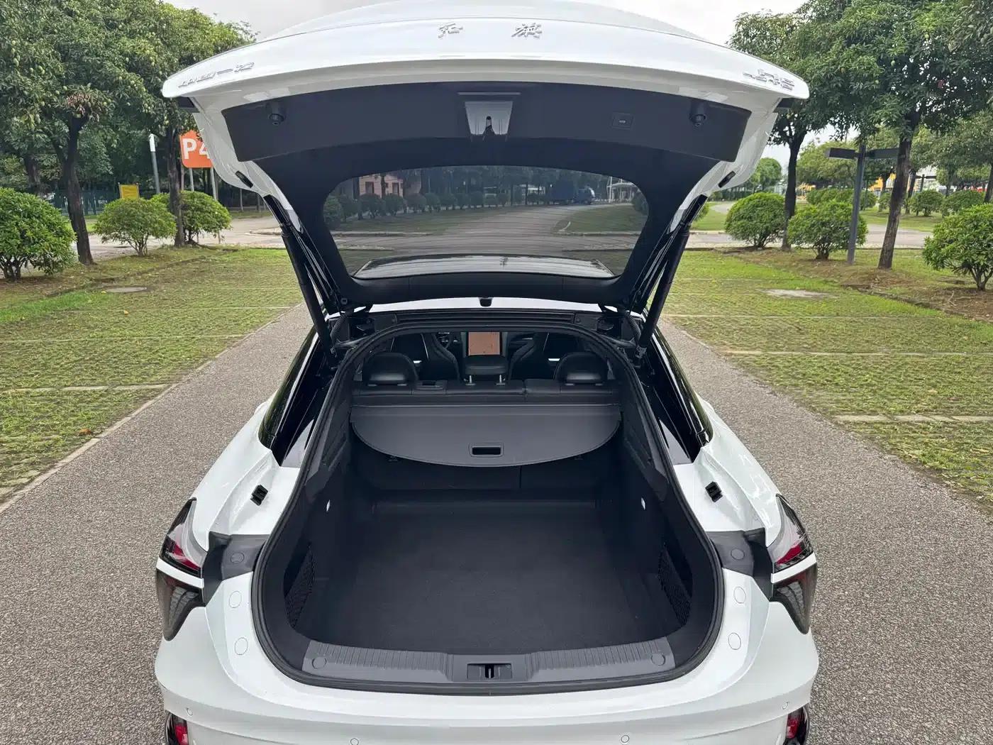 Hongqi H6 2023 2.0T Premium Edition — миниатюра 24