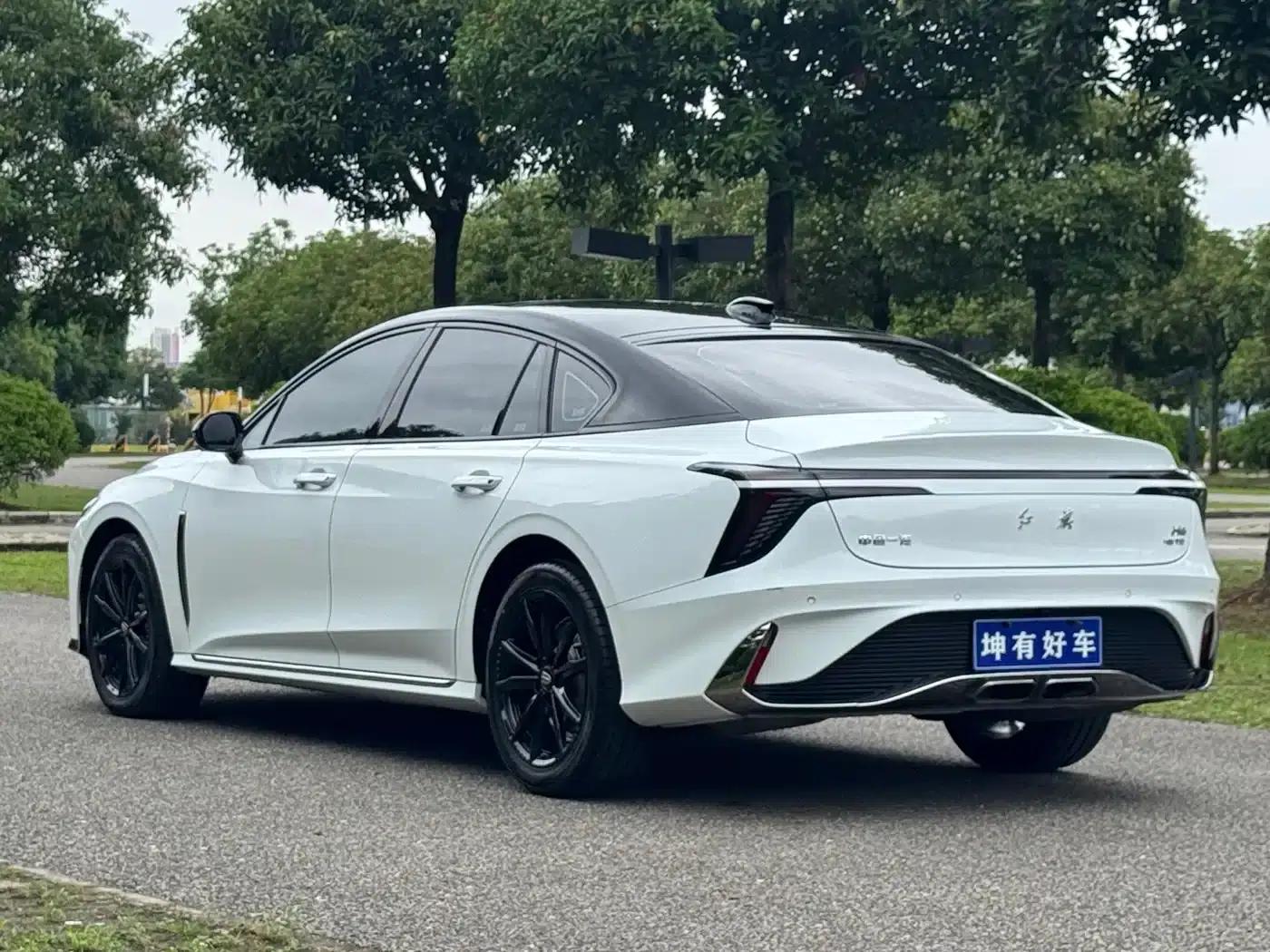 Hongqi H6 2023 2.0T Premium Edition — миниатюра 4