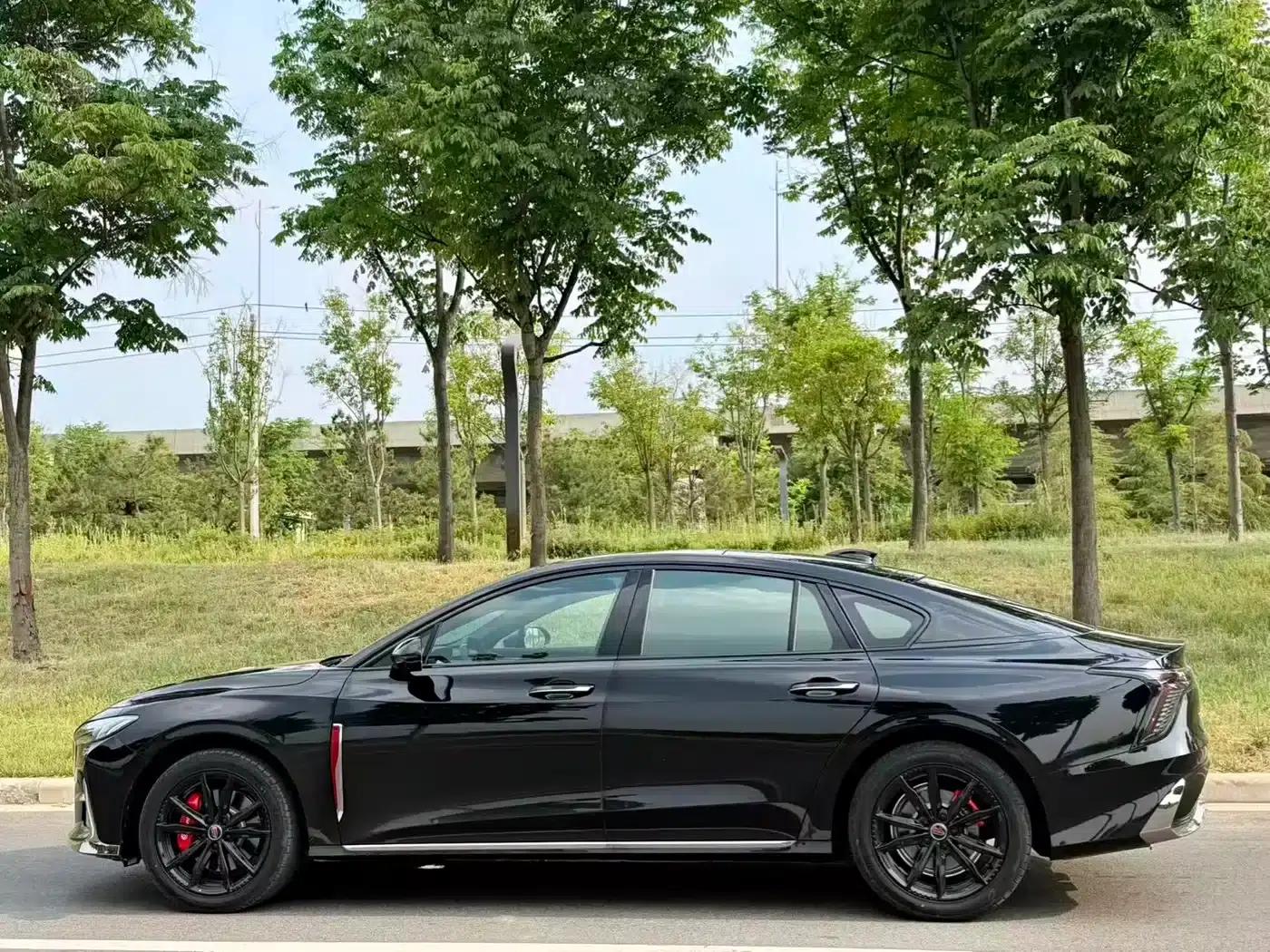 Hongqi H6 2025 2.0T Zhiyuan Edition — миниатюра 3
