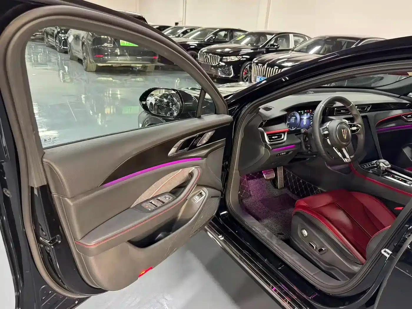 Hongqi H6 2025 2.0T 2 Millionth Unit Commemorative Edition — миниатюра 12