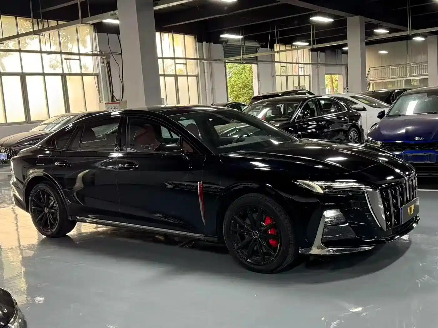 Hongqi H6 2025 2.0T 2 Millionth Unit Commemorative Edition — миниатюра 3
