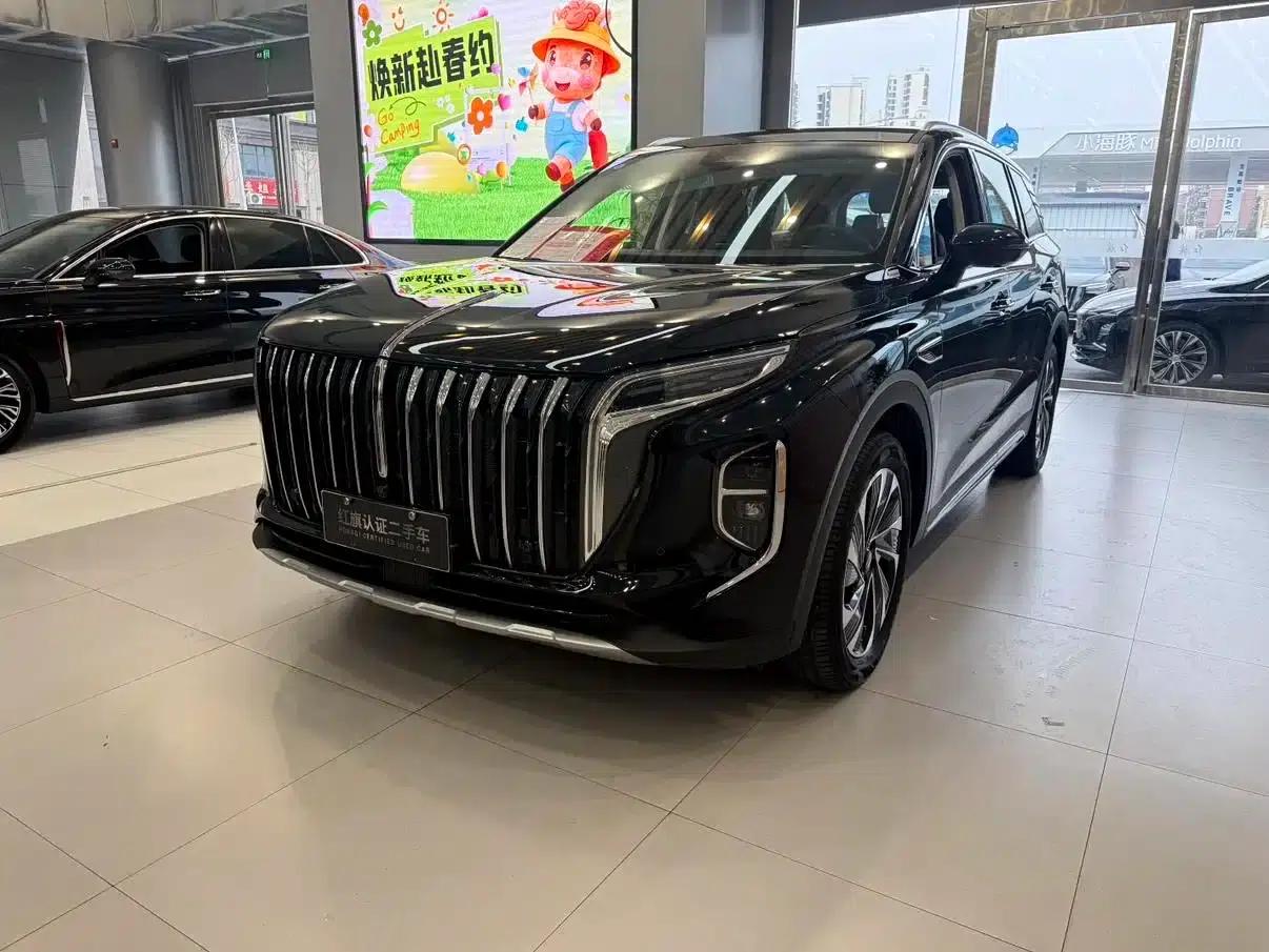 Hongqi HS7 PHEV 2024 2.0T PHEV 4WD Flagship Edition 6-seater — миниатюра 1