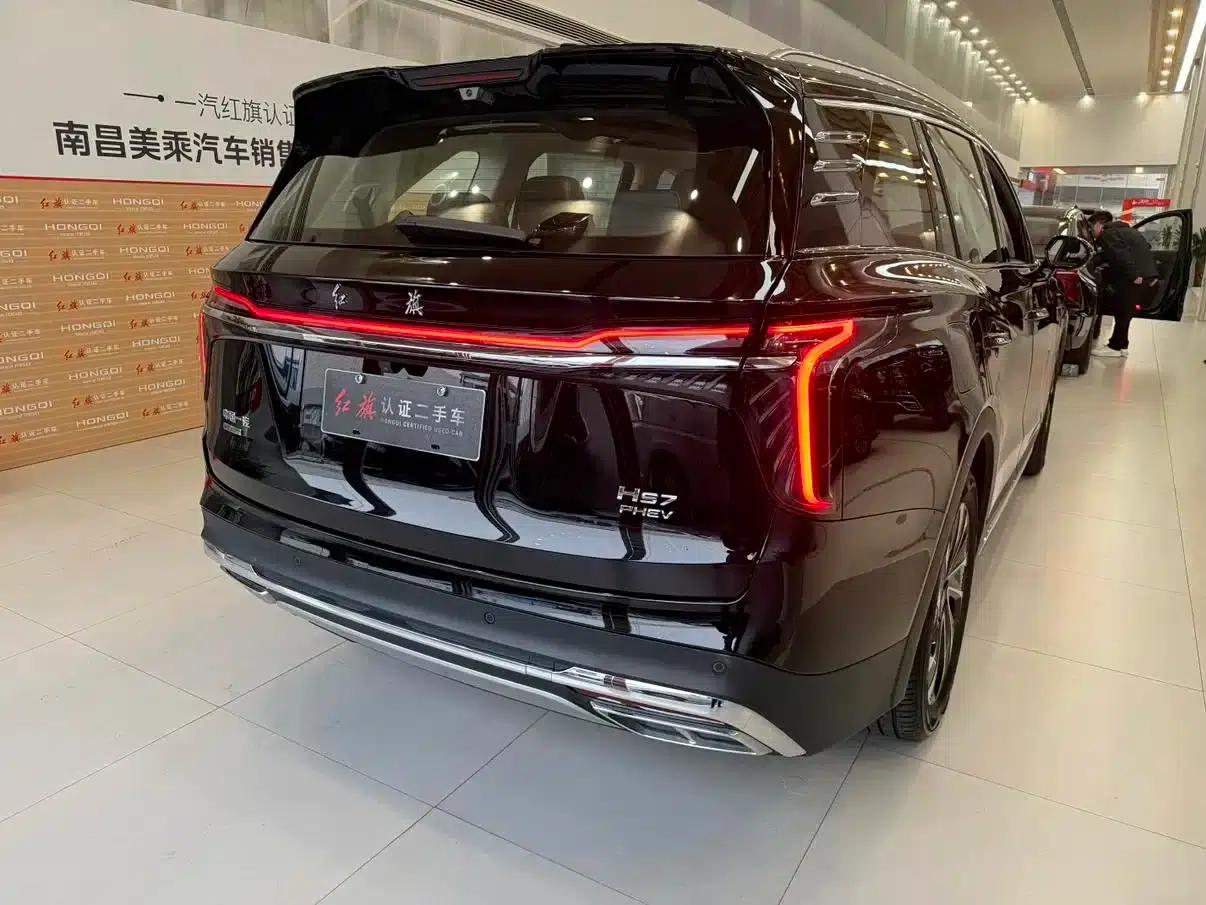 Hongqi HS7 PHEV 2024 2.0T PHEV 4WD Flagship Edition 6-seater — миниатюра 12