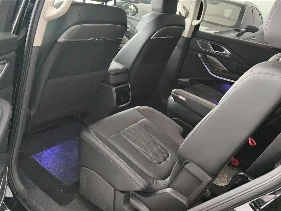 Hongqi HS7 PHEV 2024 2.0T PHEV 4WD Flagship Edition 6-seater — миниатюра 11