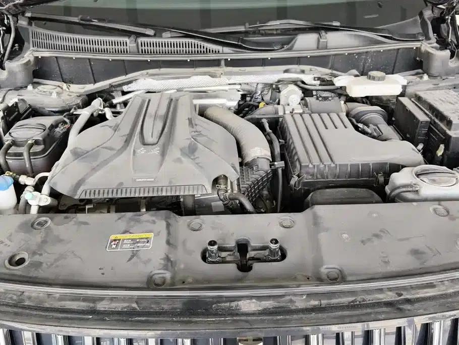 Hongqi HS7 PHEV 2024 2.0T PHEV 4WD Flagship Edition 6-seater — миниатюра 10