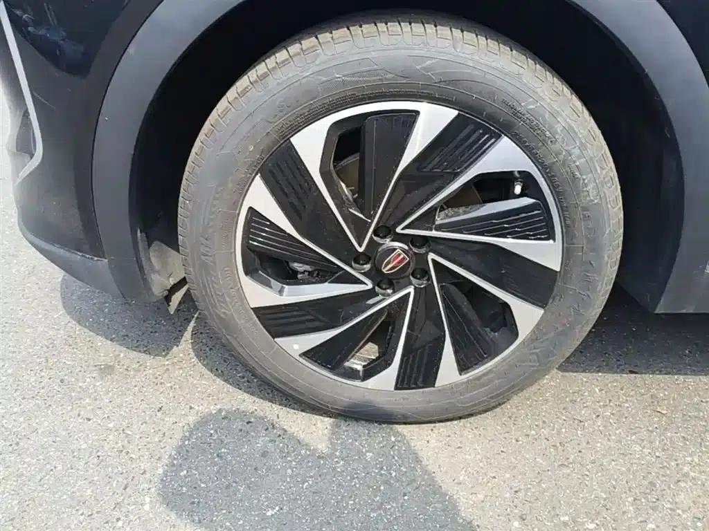 Hongqi HS7 PHEV 2024 2.0T PHEV 4WD Flagship Edition 6-seater — миниатюра 23
