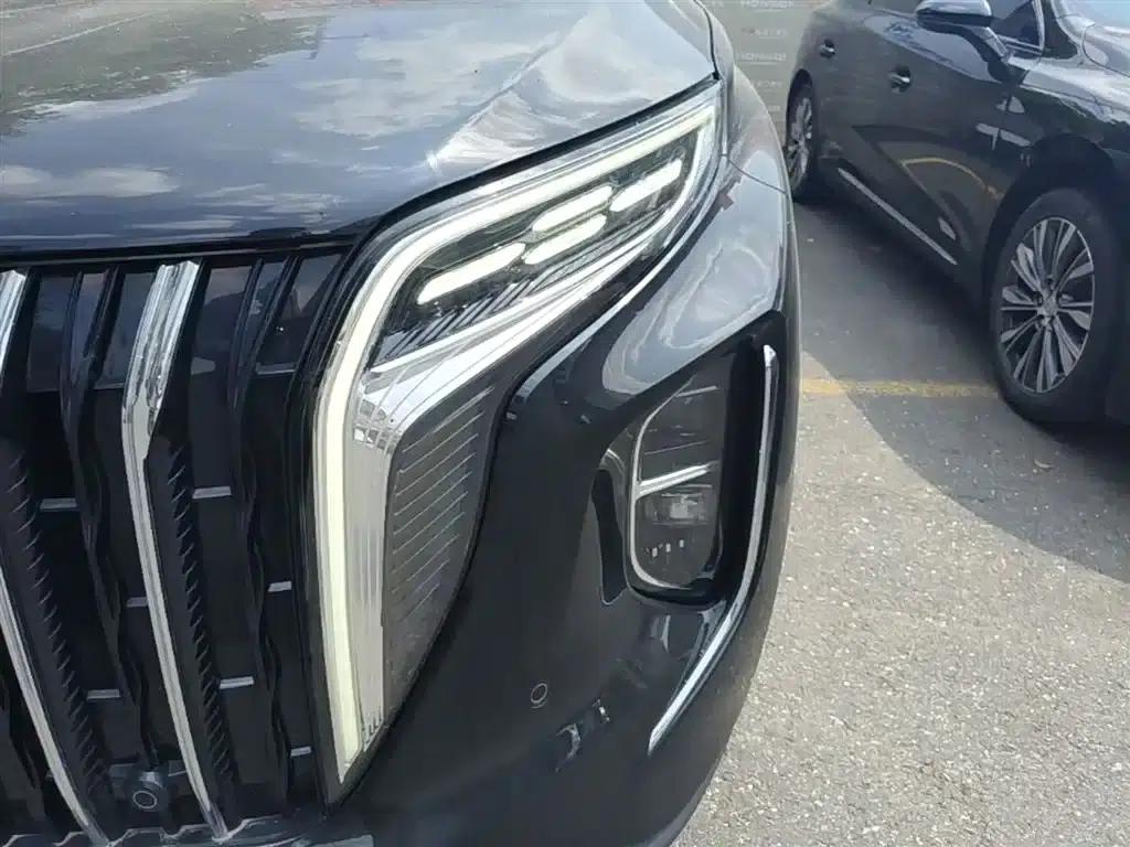Hongqi HS7 PHEV 2024 2.0T PHEV 4WD Flagship Edition 6-seater — миниатюра 24