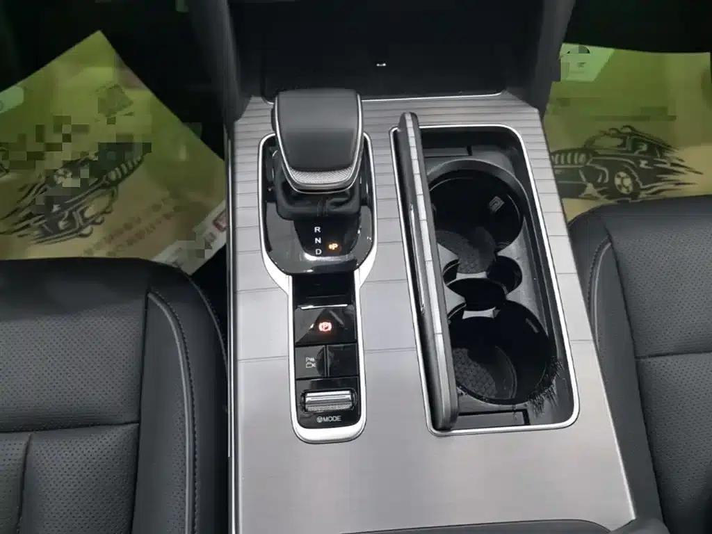 Hongqi HS7 PHEV 2024 2.0T PHEV 4WD Flagship Edition 6-seater — миниатюра 14