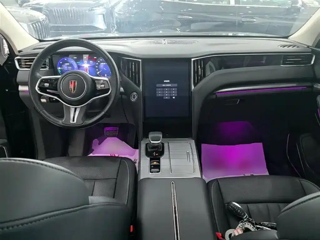Hongqi HS7 PHEV 2024 2.0T PHEV 4WD Flagship Edition 6-seater — миниатюра 10