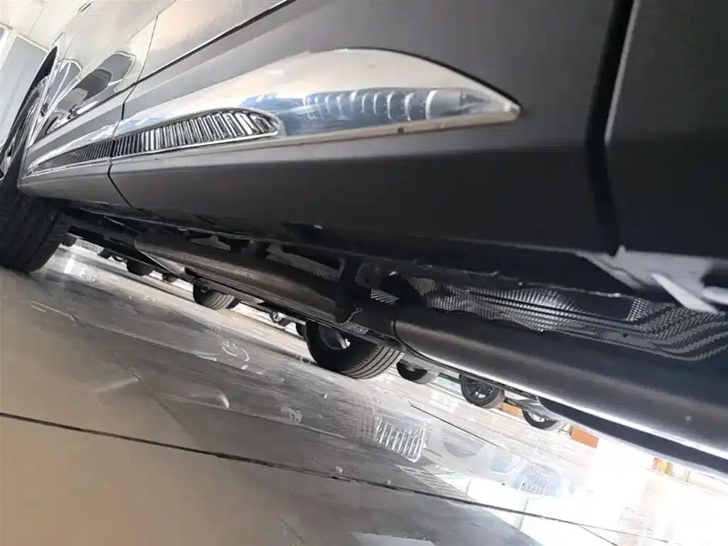 Hongqi HS7 PHEV 2024 2.0T PHEV 4WD Flagship Edition 6-seater — миниатюра 22
