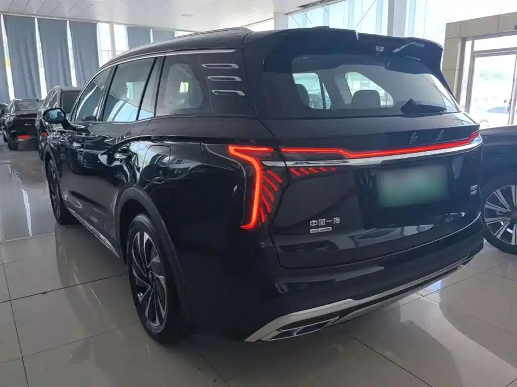 Hongqi HS7 PHEV 2024 2.0T PHEV 4WD Flagship Edition 6-seater — миниатюра 5