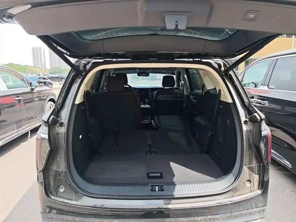 Hongqi HS7 PHEV 2024 2.0T PHEV 4WD Flagship Edition 6-seater — миниатюра 19