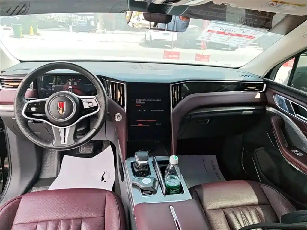 Hongqi HS7 PHEV 2024 2.0T PHEV 4WD Flagship Edition 6-seater — миниатюра 10