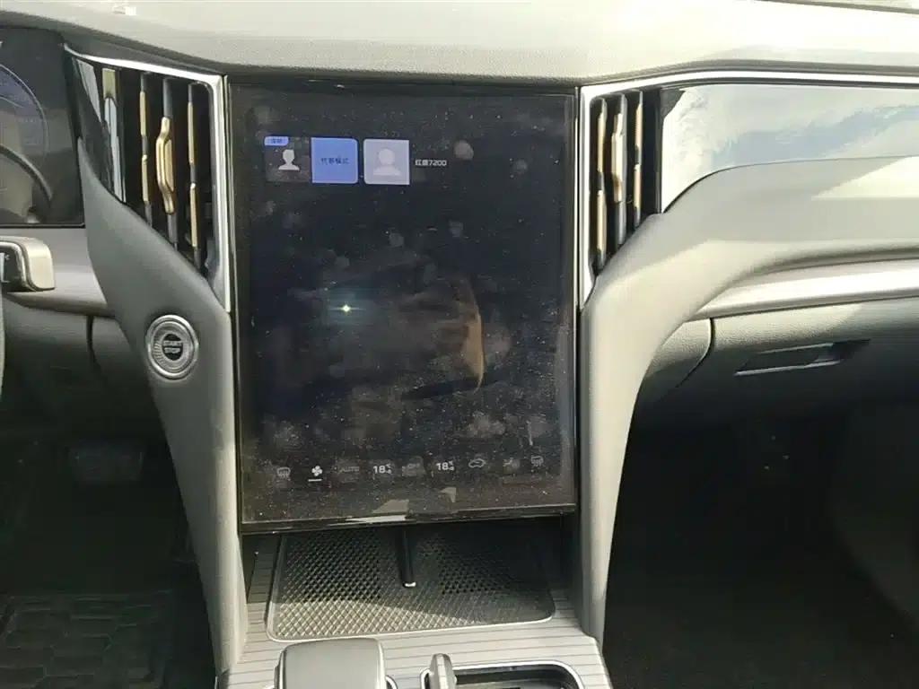Hongqi HS7 PHEV 2024 2.0T PHEV 4WD Flagship Edition 6-seater — миниатюра 13