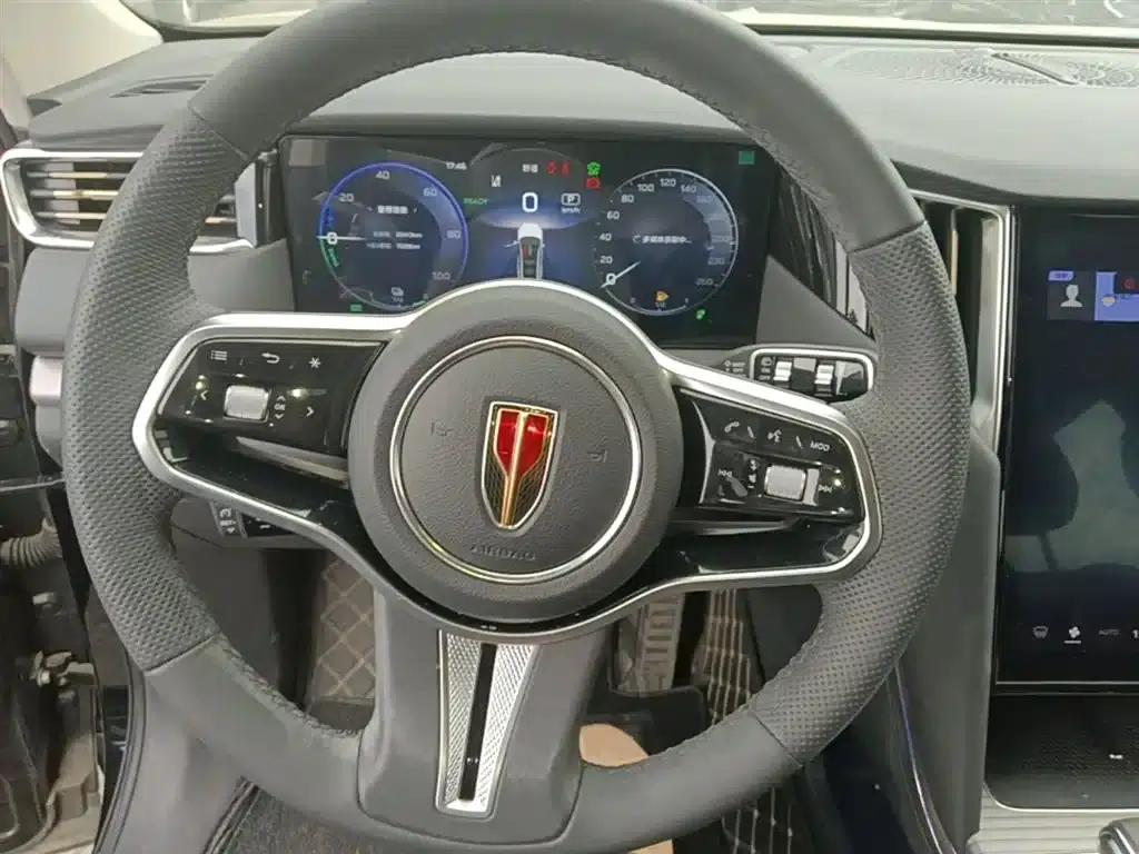 Hongqi HS7 PHEV 2024 2.0T PHEV 4WD Flagship Edition 7-seater — миниатюра 11