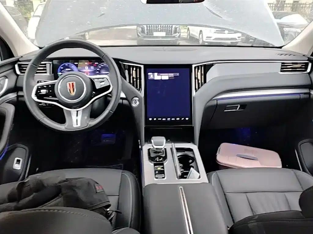 Hongqi HS7 PHEV 2024 2.0T PHEV 4WD Flagship Edition 6-seater — миниатюра 10