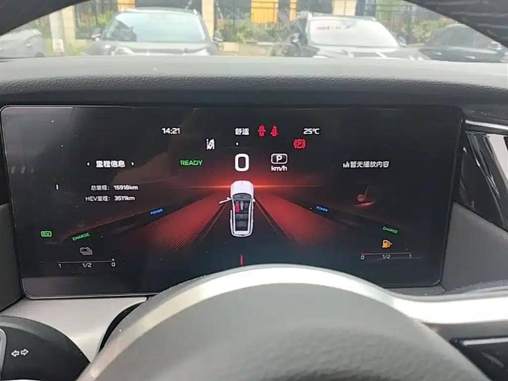 Hongqi HS7 PHEV 2024 2.0T PHEV 4WD Flagship Edition 7-seater — миниатюра 12