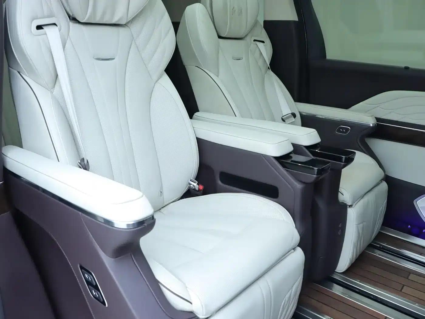 Hongqi HQ9 2023 2.0T Intelligent Flagship Edition — миниатюра 14