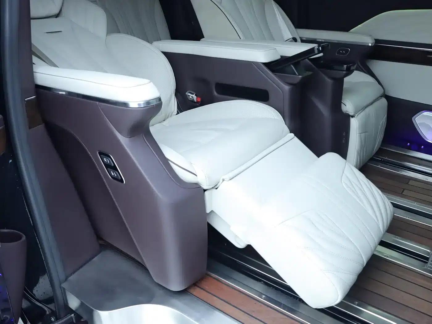 Hongqi HQ9 2023 2.0T Intelligent Flagship Edition — миниатюра 16