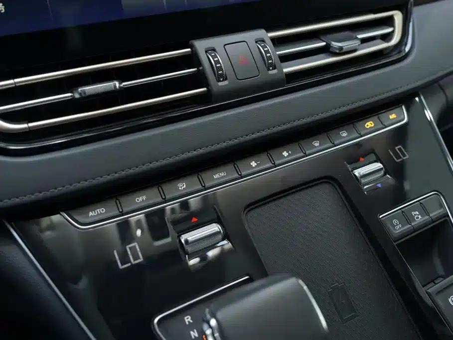 Hongqi HQ9 2023 2.0T Intelligent Flagship Edition — миниатюра 22