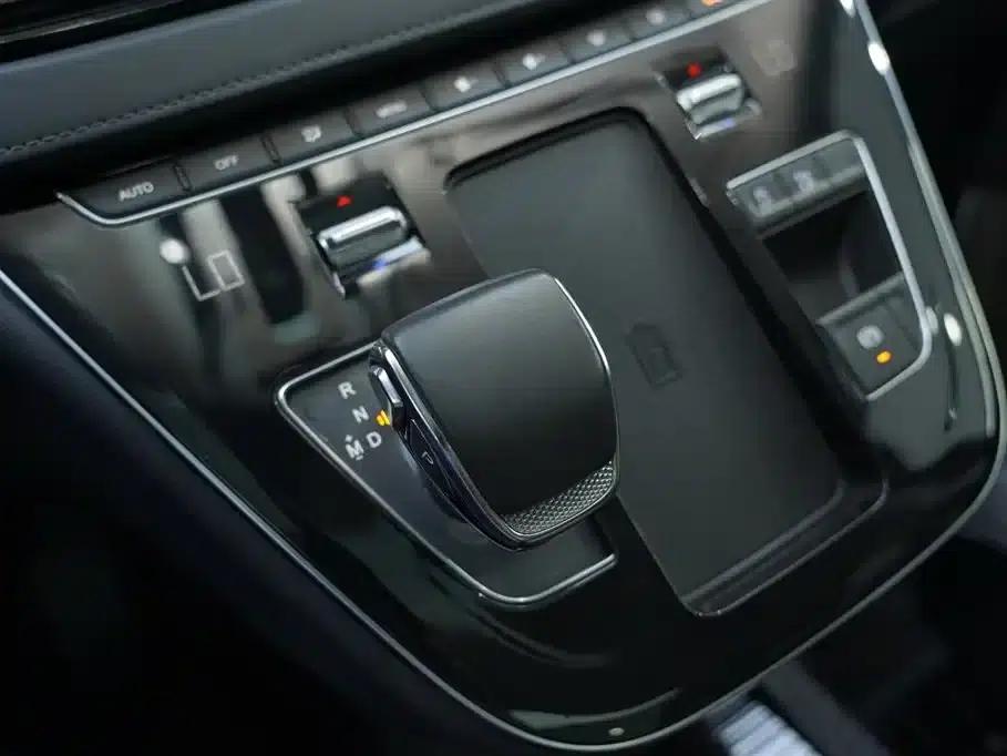 Hongqi HQ9 2023 2.0T Intelligent Flagship Edition — миниатюра 24