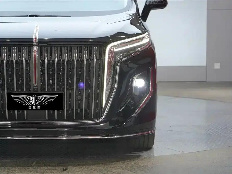 Hongqi HQ9 2023 2.0T Intelligent Flagship Edition — миниатюра 5