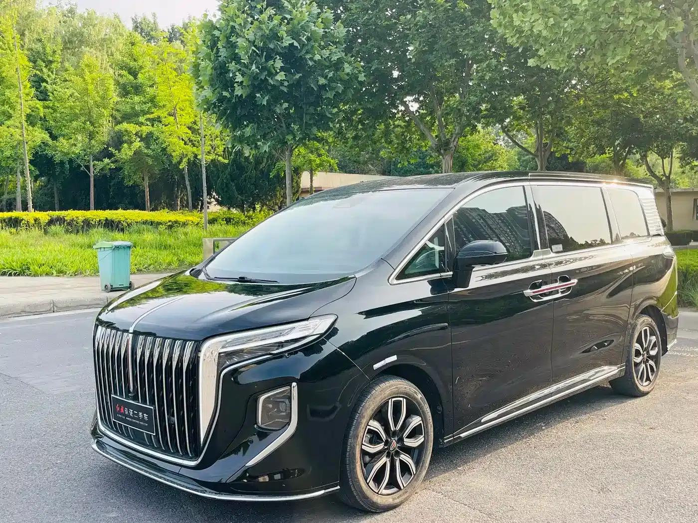 Hongqi HQ9 2023 2.0T Intelligent Flagship Edition — миниатюра 1