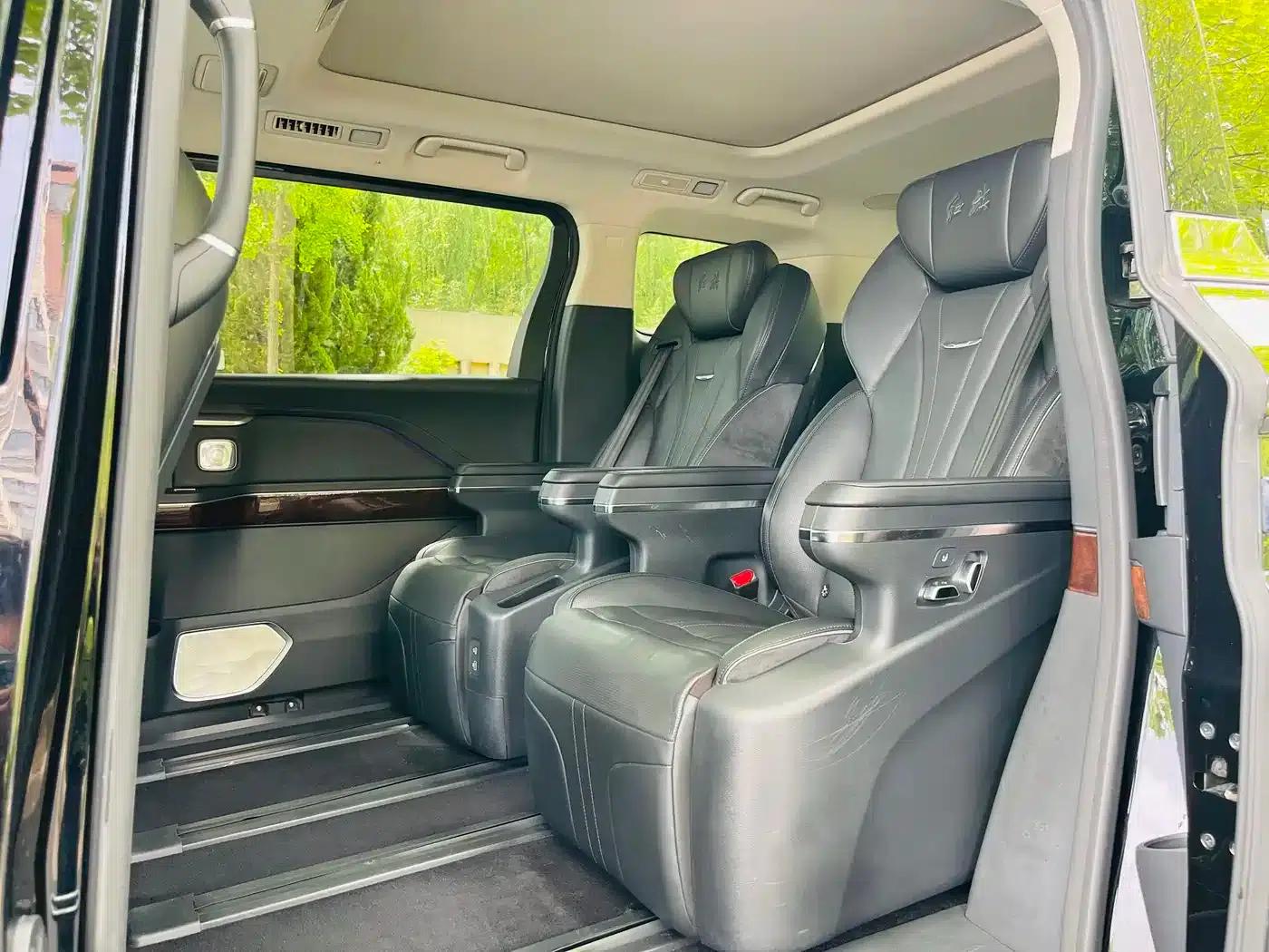 Hongqi HQ9 2023 2.0T Intelligent Flagship Edition — миниатюра 14