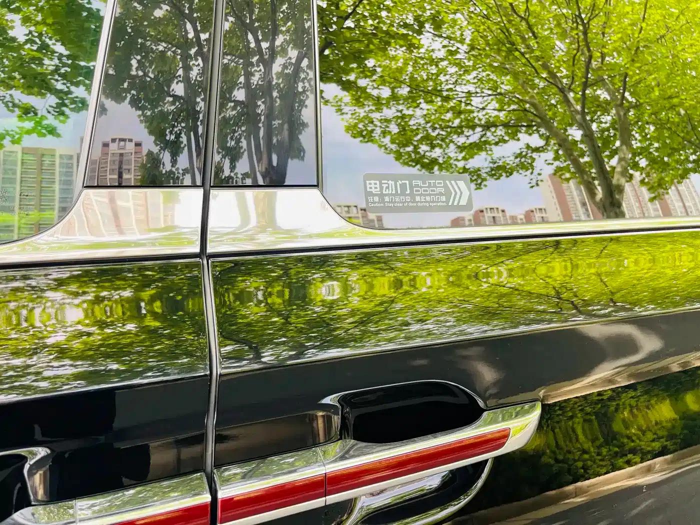 Hongqi HQ9 2023 2.0T Intelligent Flagship Edition — миниатюра 17