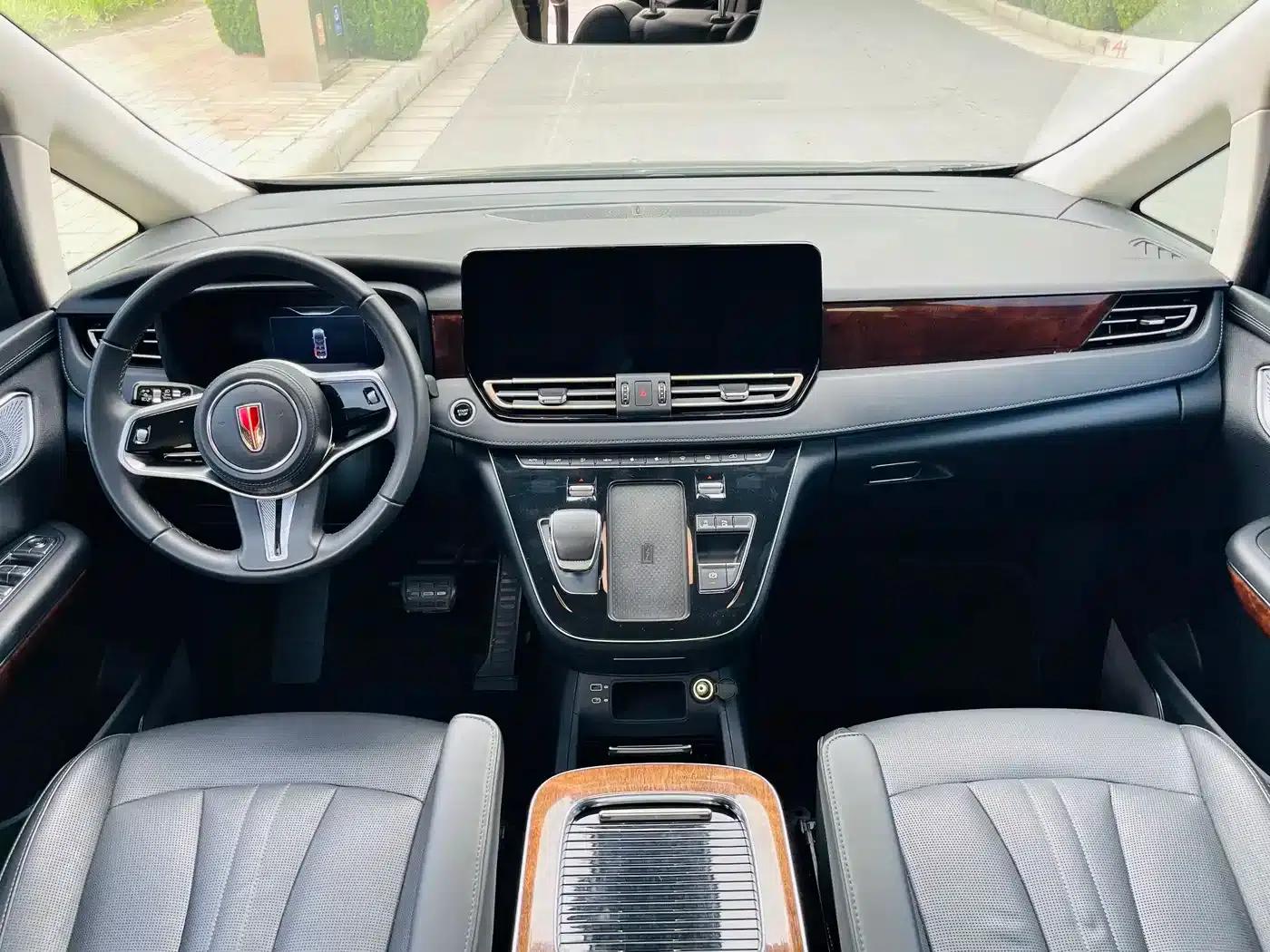 Hongqi HQ9 2023 2.0T Intelligent Flagship Edition — миниатюра 12