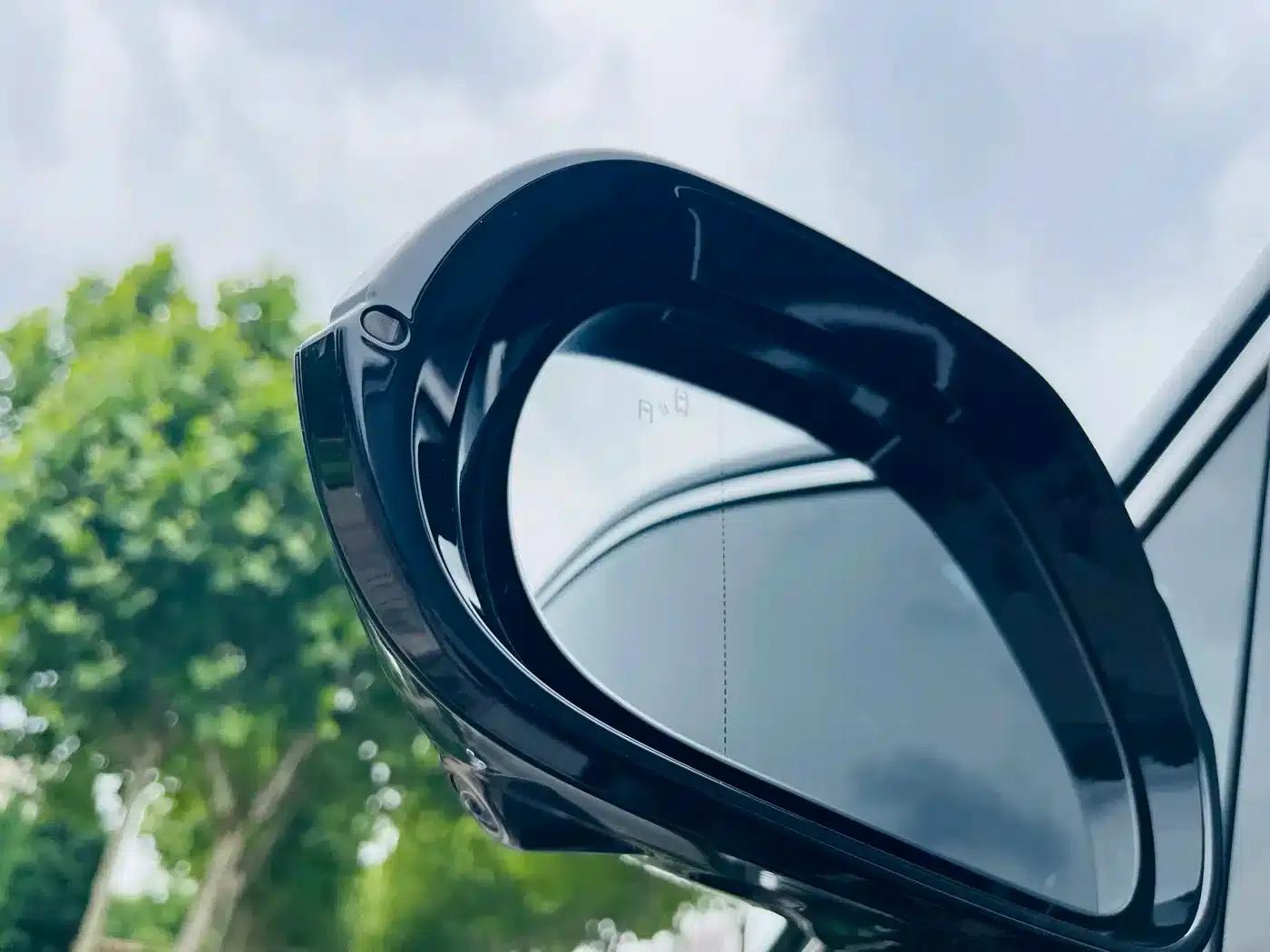 Hongqi HQ9 2023 2.0T Intelligent Flagship Edition — миниатюра 4