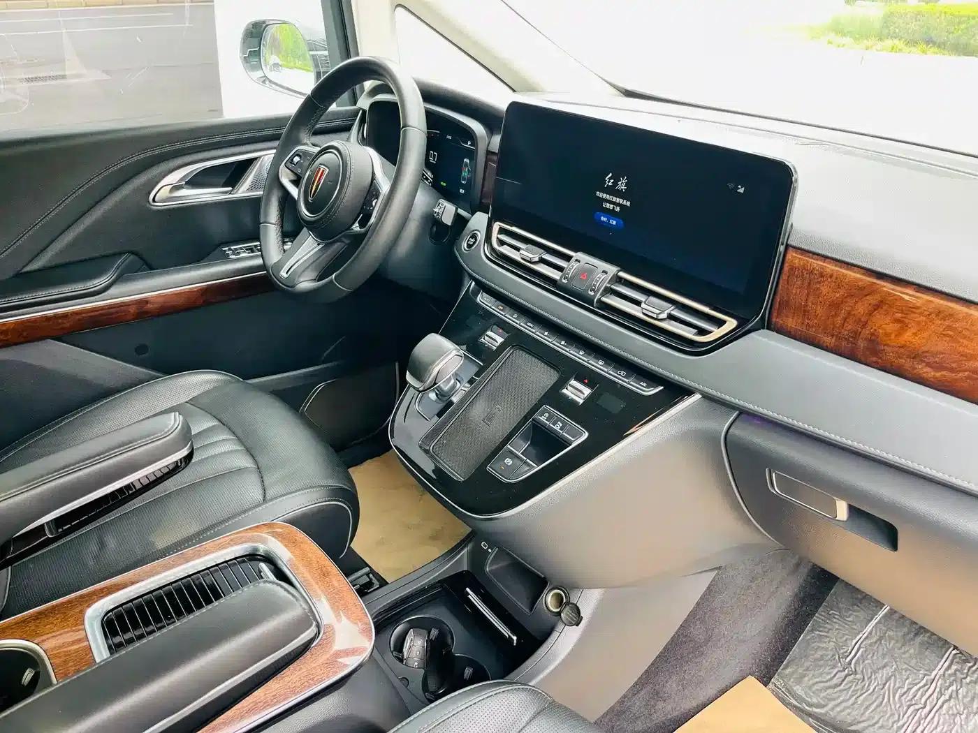 Hongqi HQ9 2023 2.0T Intelligent Flagship Edition — миниатюра 24