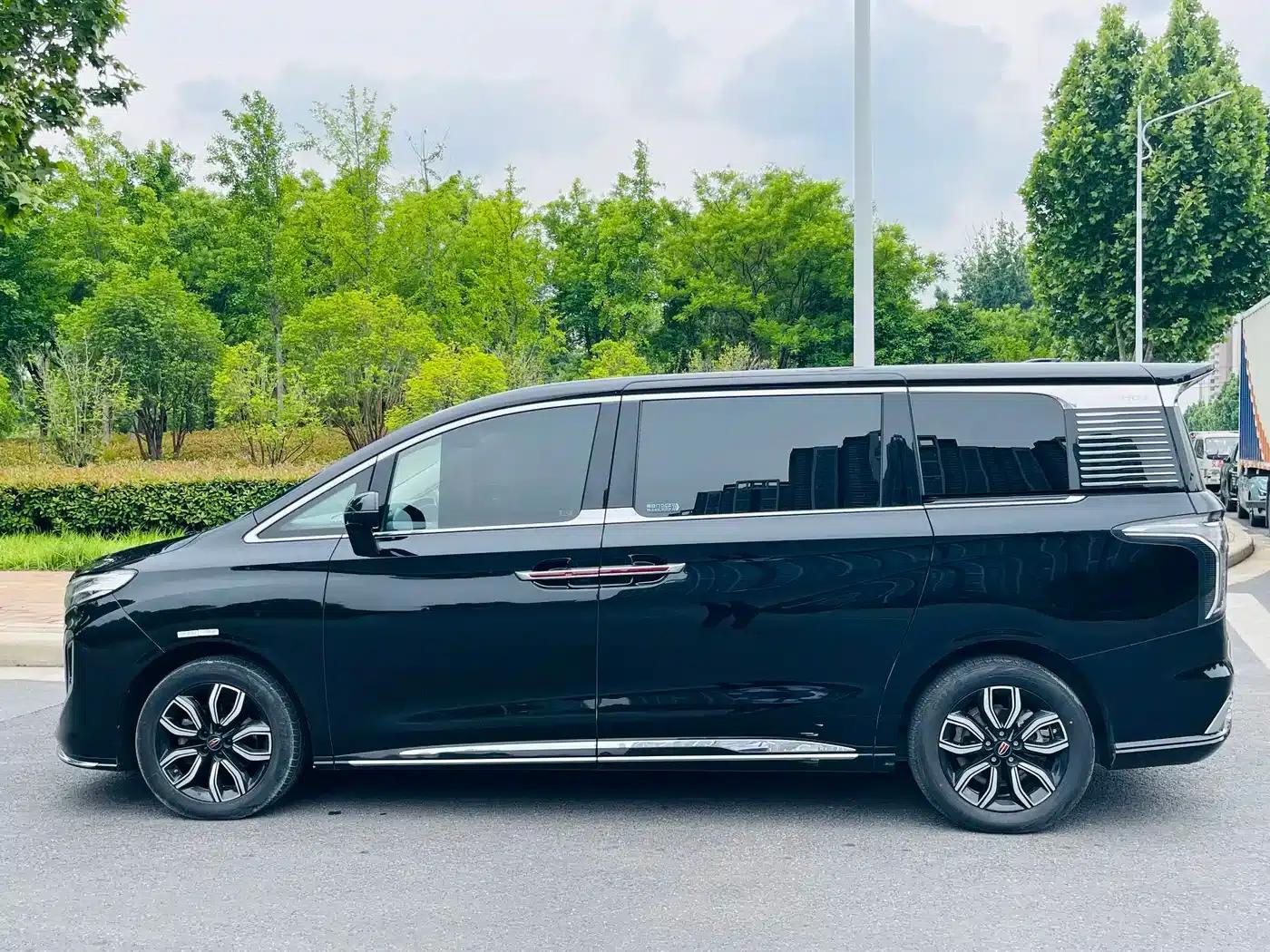 Hongqi HQ9 2023 2.0T Intelligent Flagship Edition — миниатюра 4