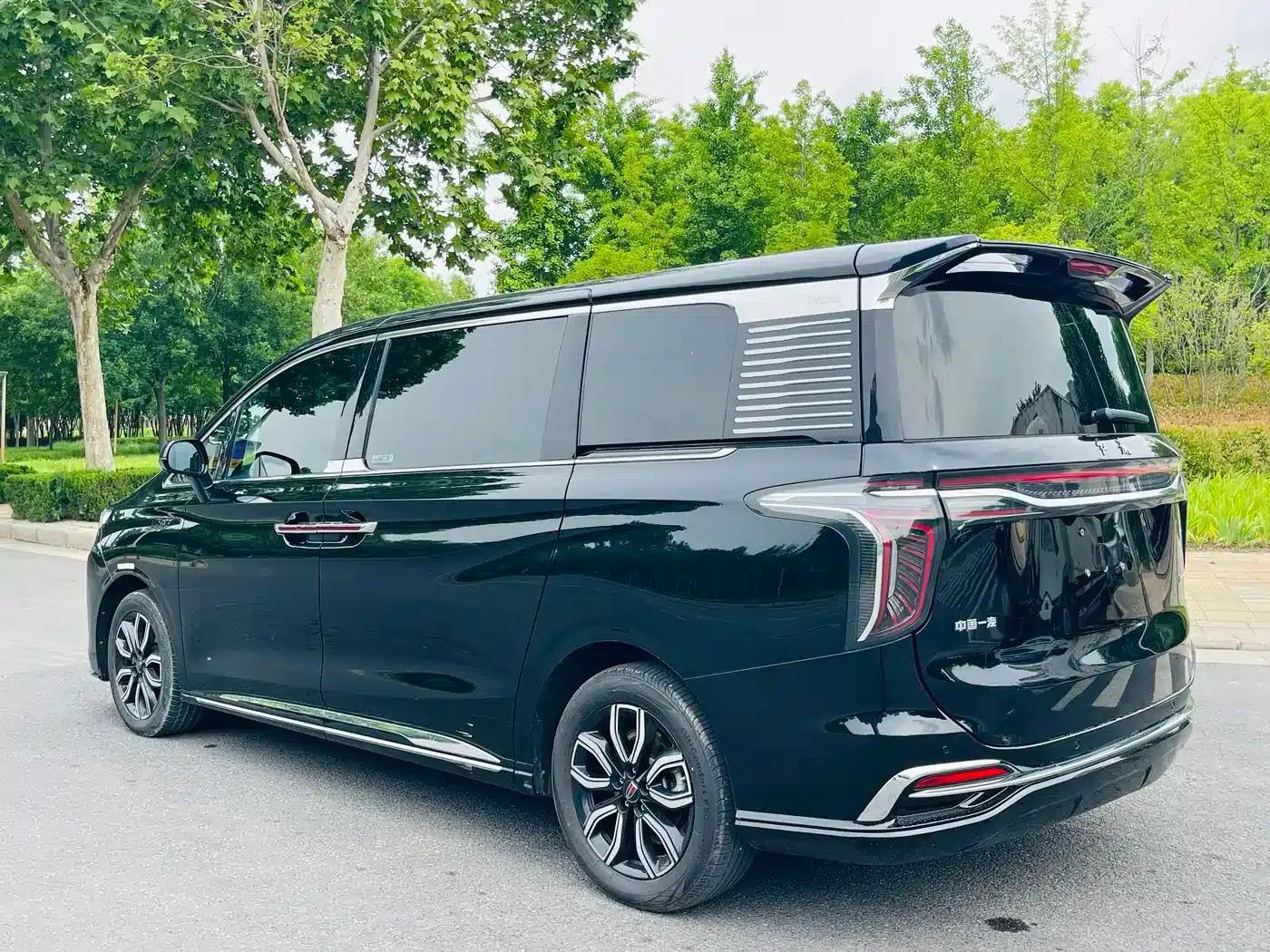 Hongqi HQ9 2023 2.0T Intelligent Flagship Edition — миниатюра 31
