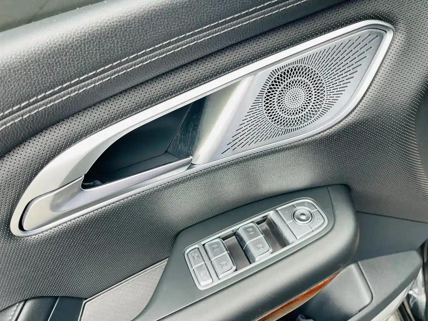 Hongqi HQ9 2023 2.0T Intelligent Flagship Edition — миниатюра 7