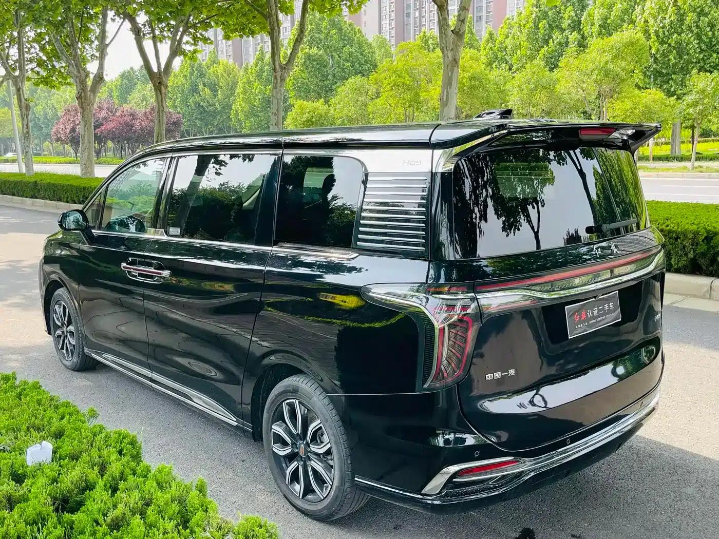 Hongqi HQ9 2023 2.0T Intelligent Flagship Edition — миниатюра 17