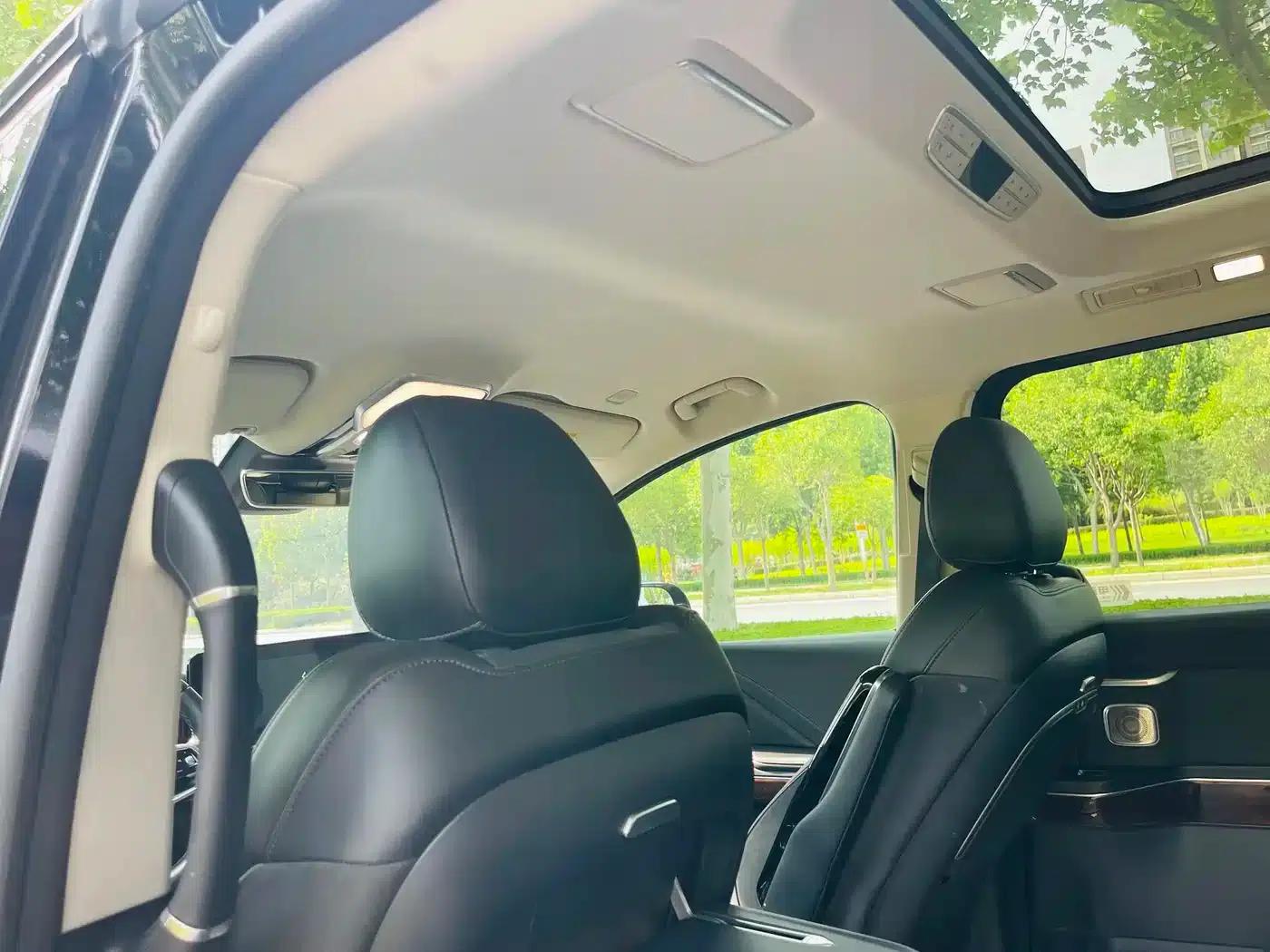 Hongqi HQ9 2023 2.0T Intelligent Flagship Edition — миниатюра 22