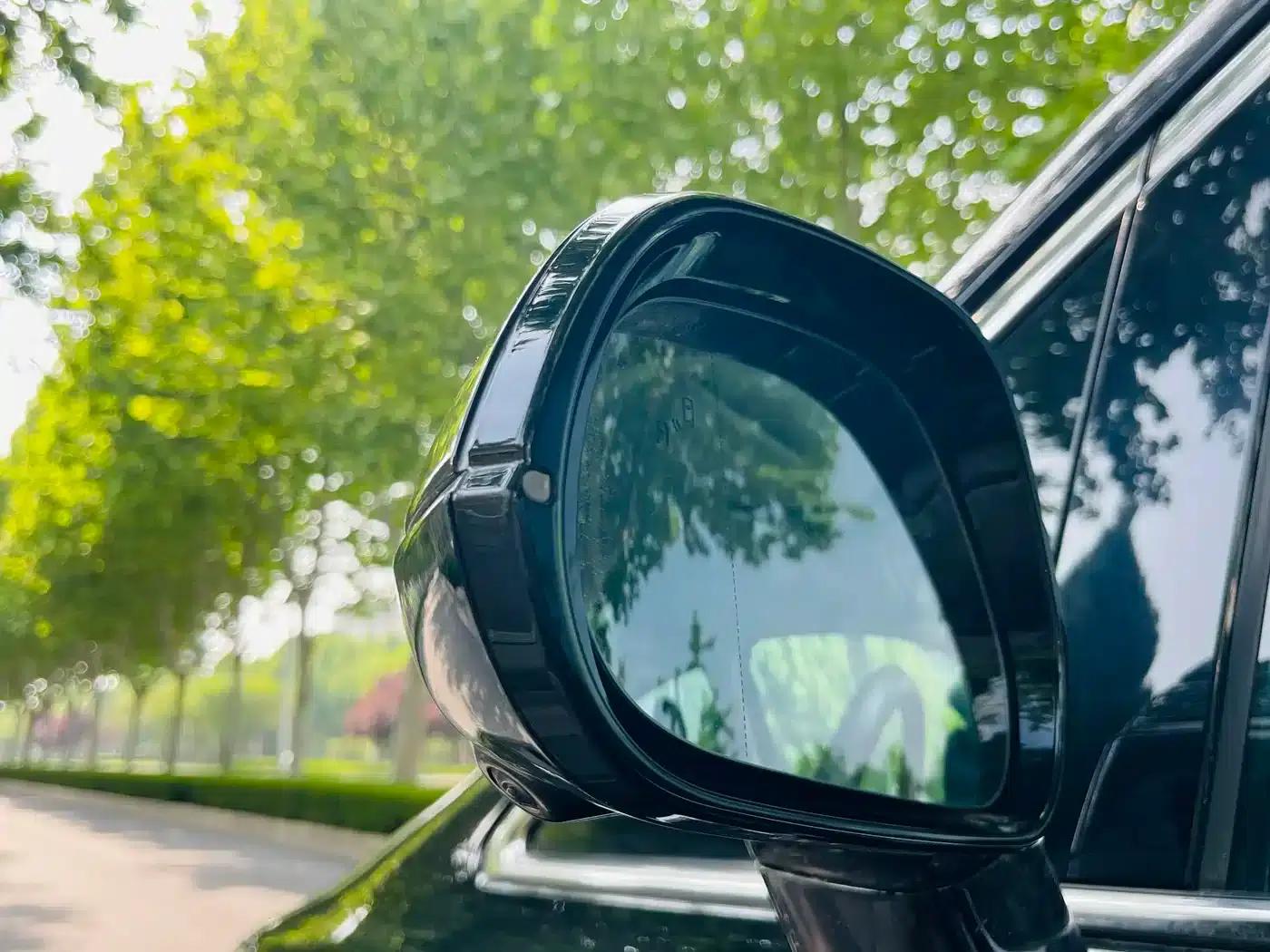Hongqi HQ9 2023 2.0T Intelligent Flagship Edition — миниатюра 5
