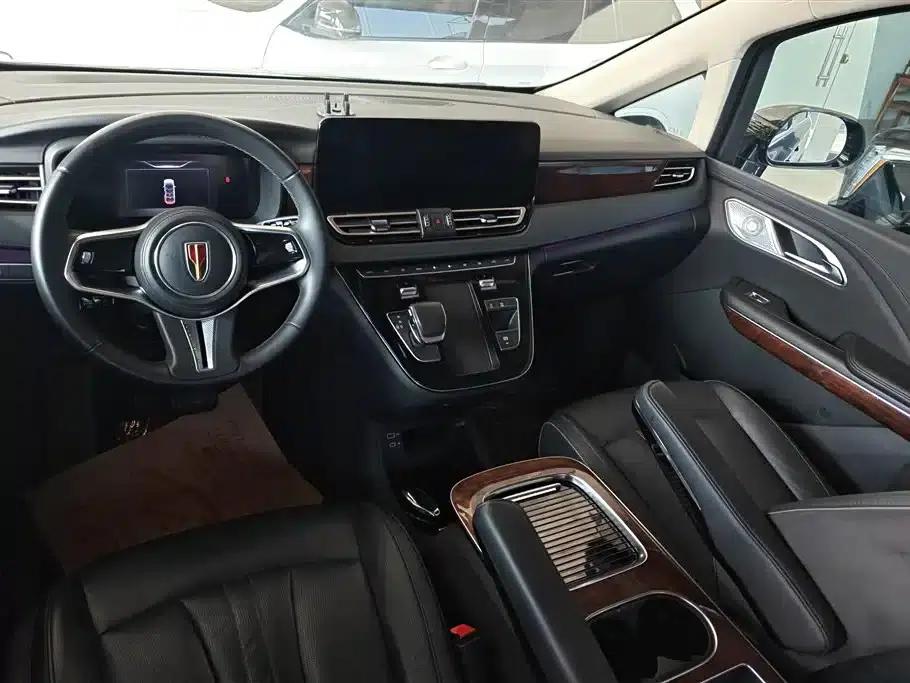 Hongqi HQ9 2023 2.0T Intelligent Flagship Edition — миниатюра 12