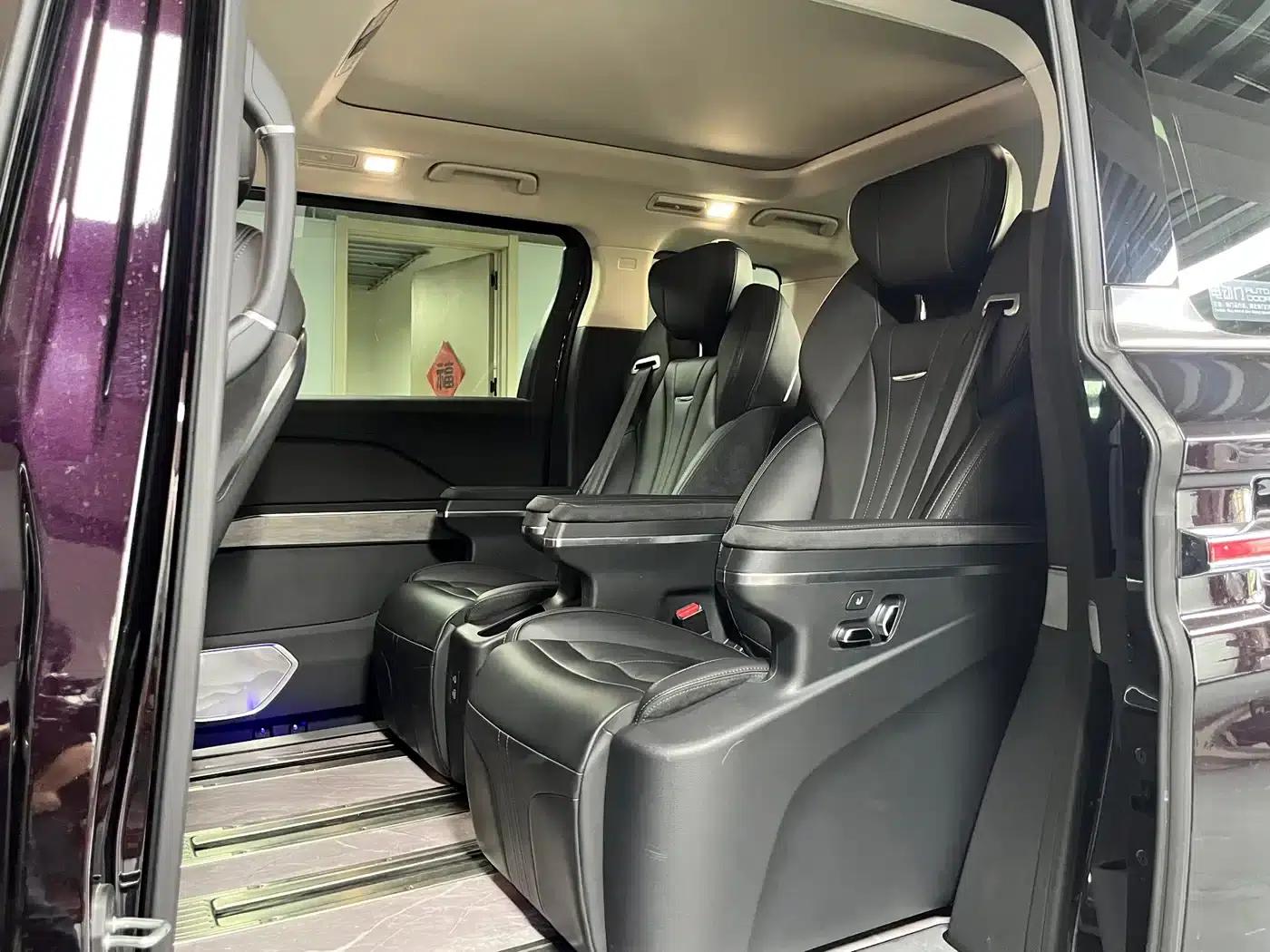 Hongqi HQ9 2024 2.0T Business Edition — миниатюра 8