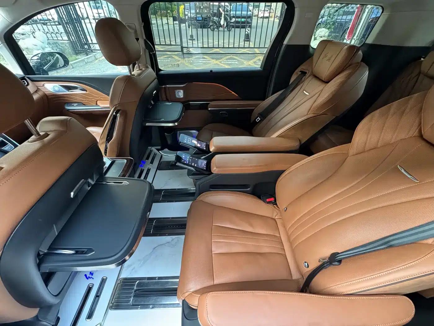 Hongqi HQ9 2023 2.0T Intelligent Flagship Edition — миниатюра 30