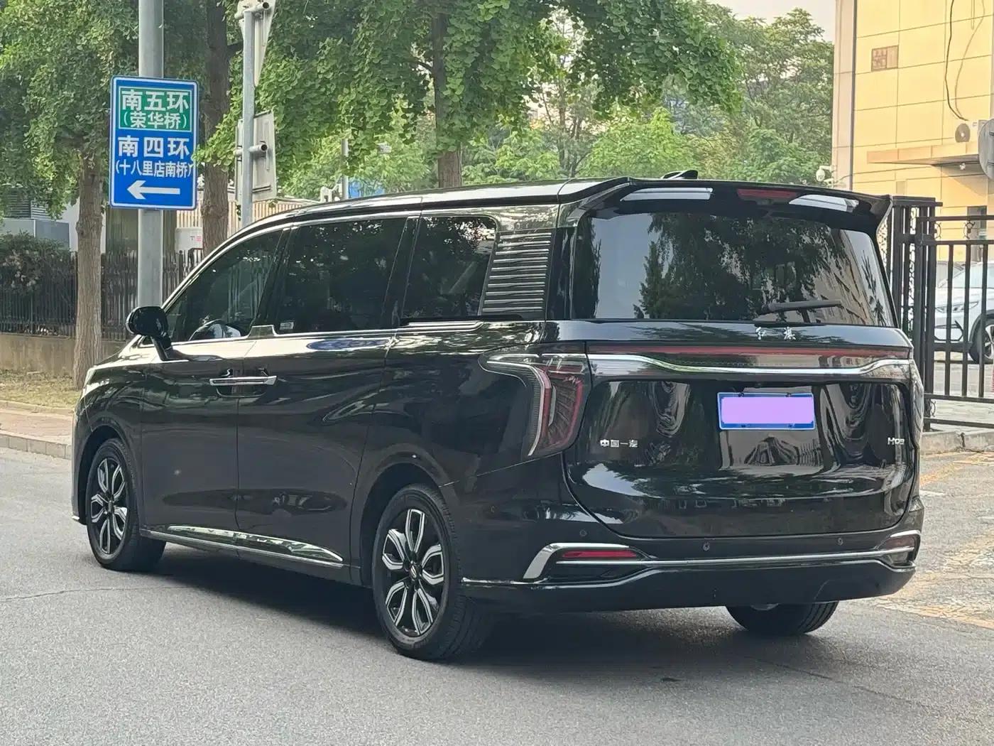 Hongqi HQ9 2023 2.0T Intelligent Flagship Edition — миниатюра 7