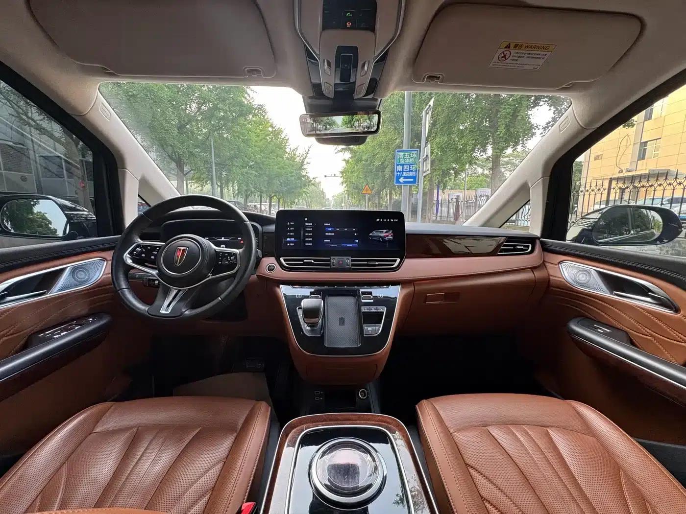 Hongqi HQ9 2023 2.0T Intelligent Flagship Edition — миниатюра 8