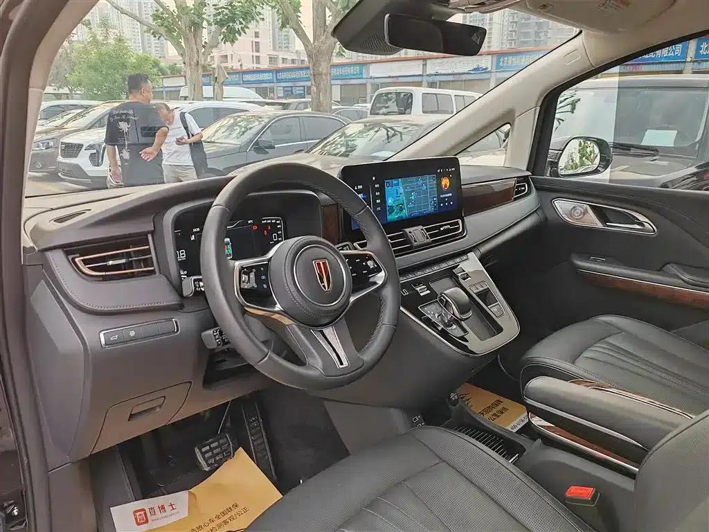 Hongqi HQ9 2023 2.0T Intelligent Flagship Edition — миниатюра 7