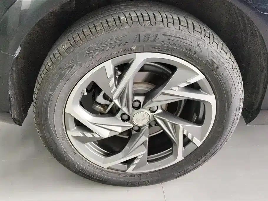 Hongqi HS3 PHEV 2024 Model, 115km/h Performance Edition — миниатюра 6