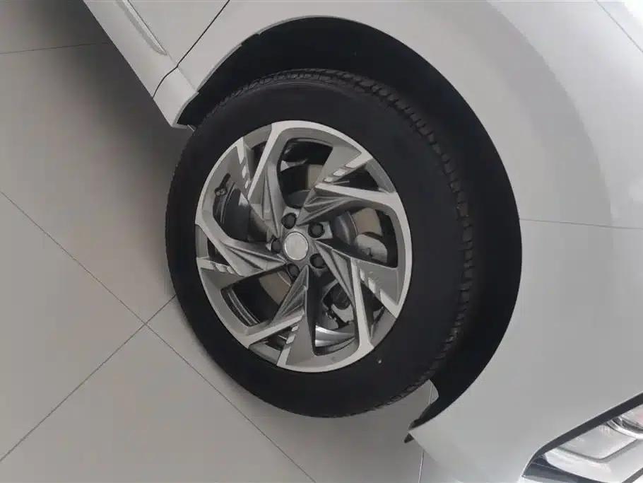 Hongqi HS3 PHEV 2024 Model, 115km/h Performance Edition — миниатюра 6