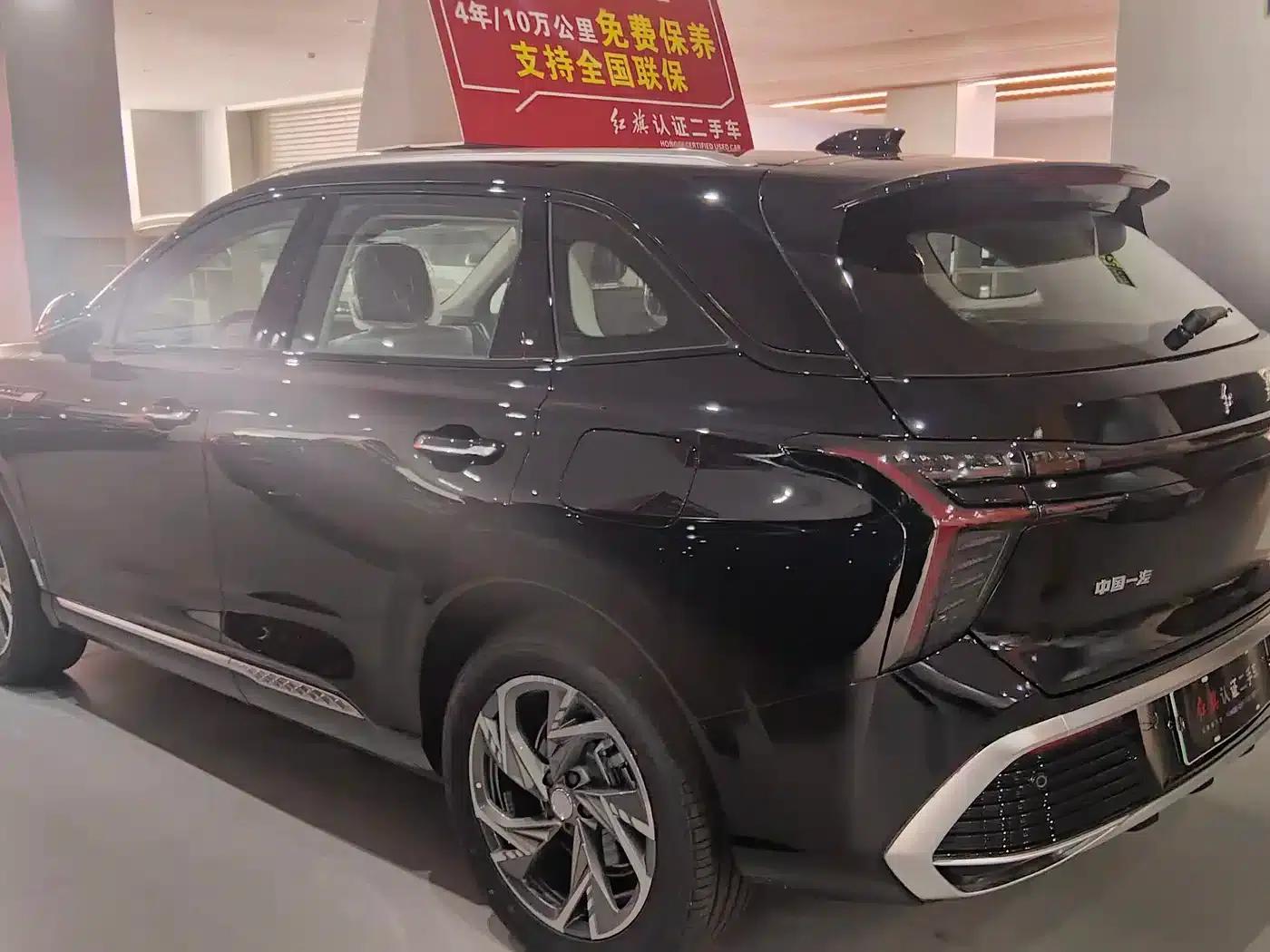 Hongqi HS3 PHEV 2025 Model 125km JIANG PLUS 2 Million Unit Commemorative Edition — миниатюра 9