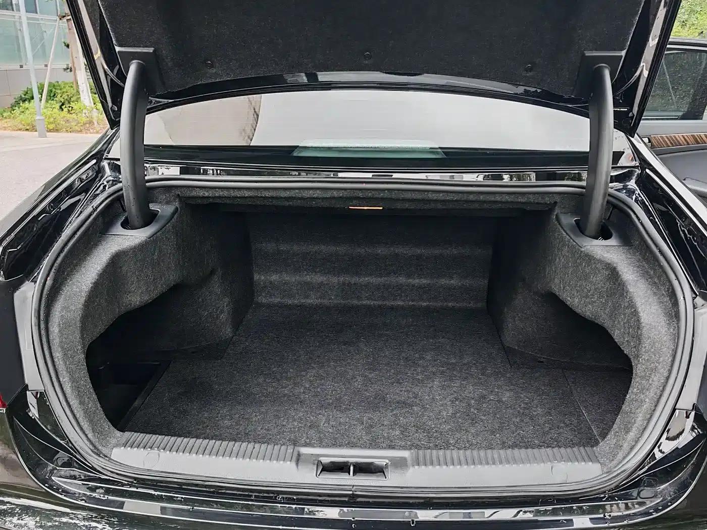 Hongqi H7 2021 1.8T Comfort Edition — миниатюра 11